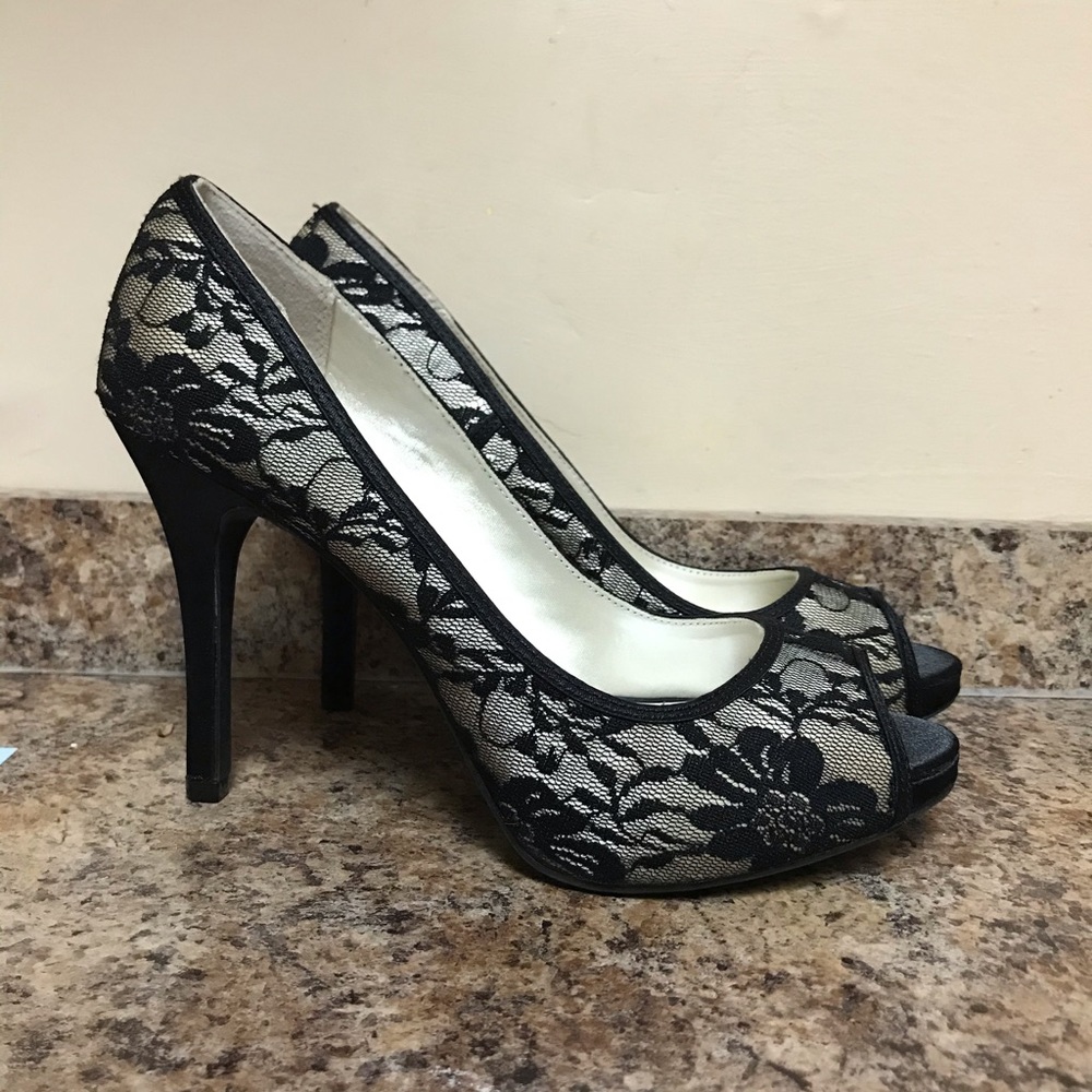 Black lace heels and matching clutch